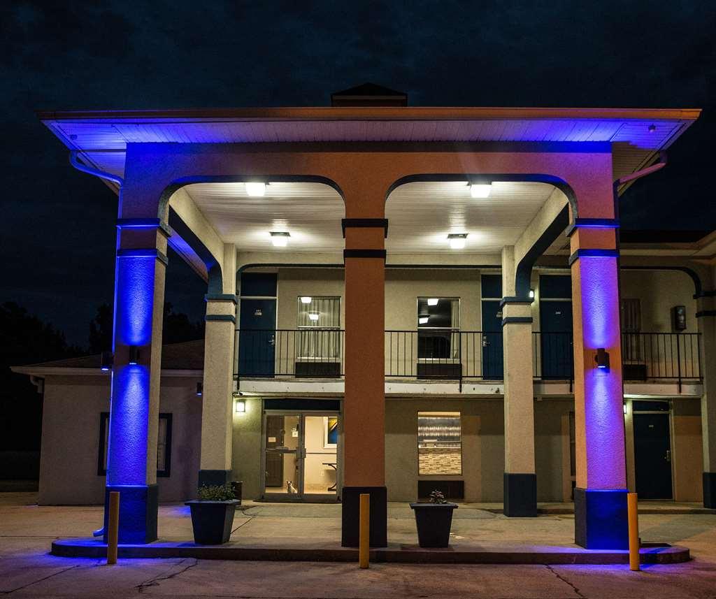Americas Best Value Inn - Monroeville Exteriér fotografie