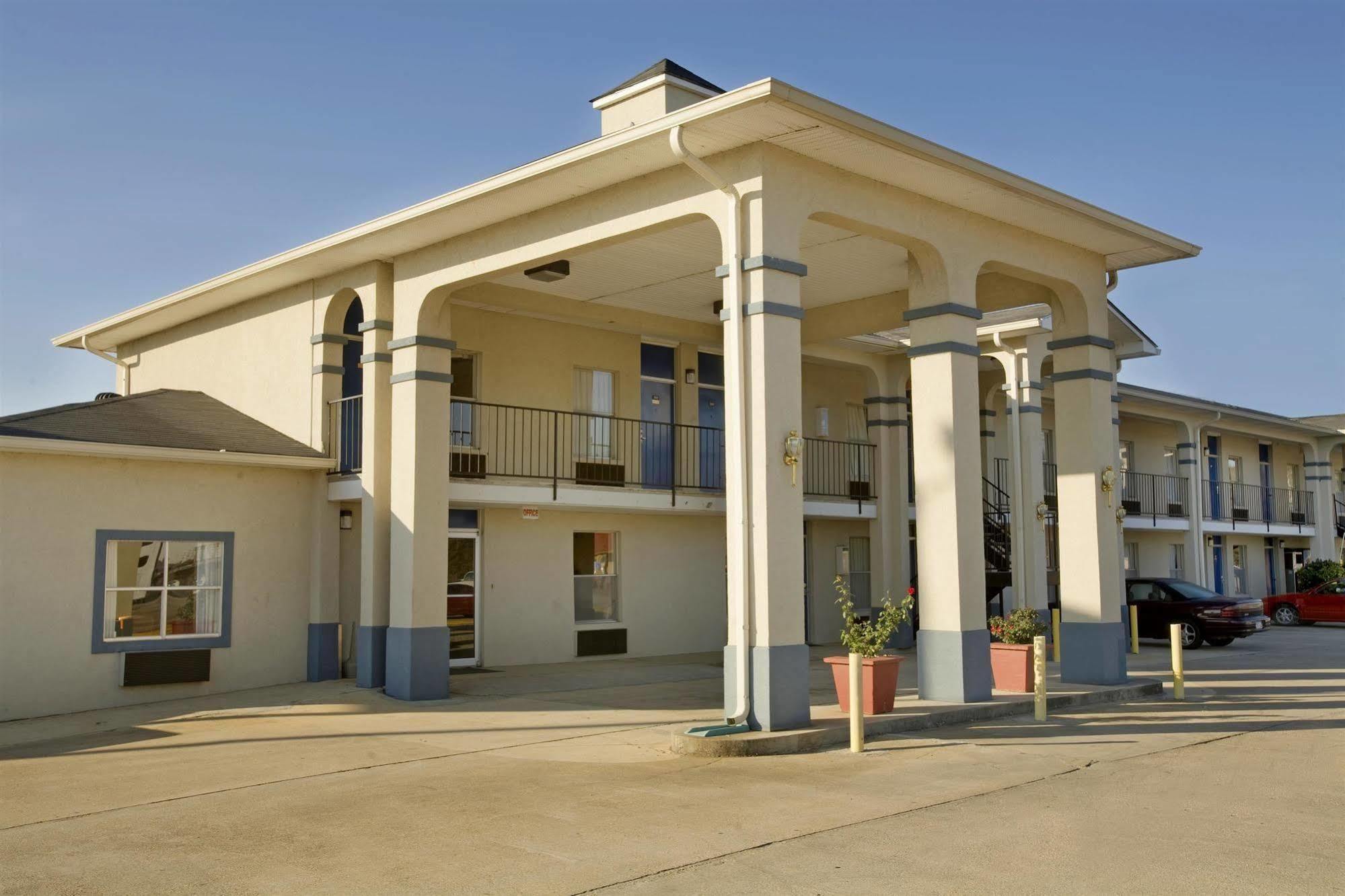Americas Best Value Inn - Monroeville Exteriér fotografie